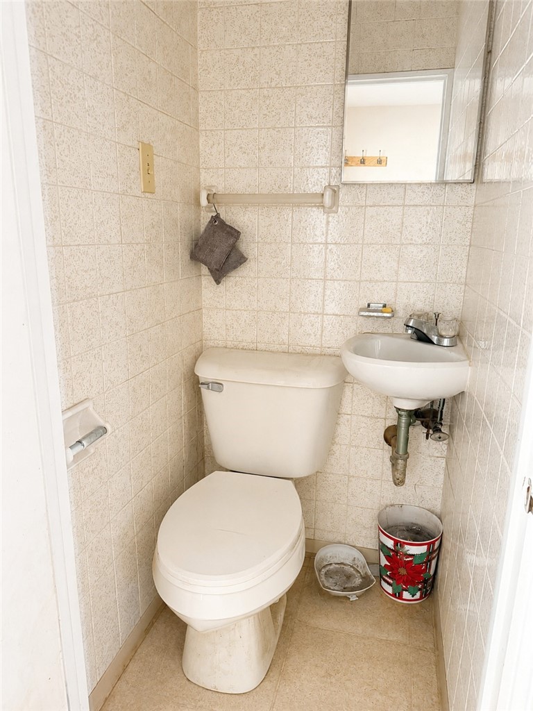 2133 Lower Terrace Rd — photo 6
