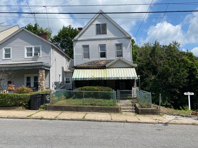 111 Marie Ave — photo 2