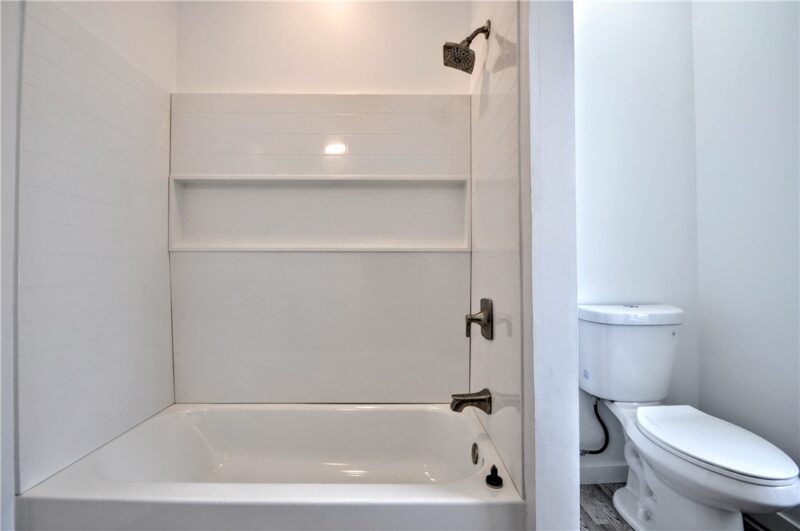 450 Jefferson Ave — photo 5