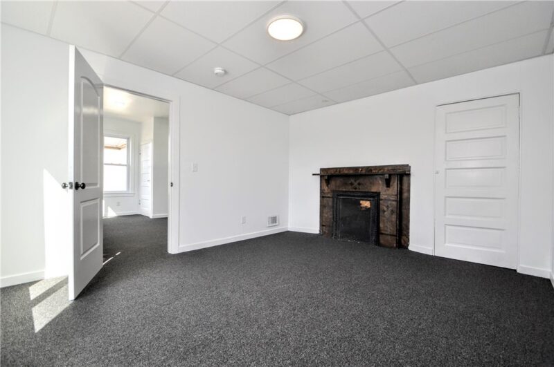 450 Jefferson Ave — photo 8