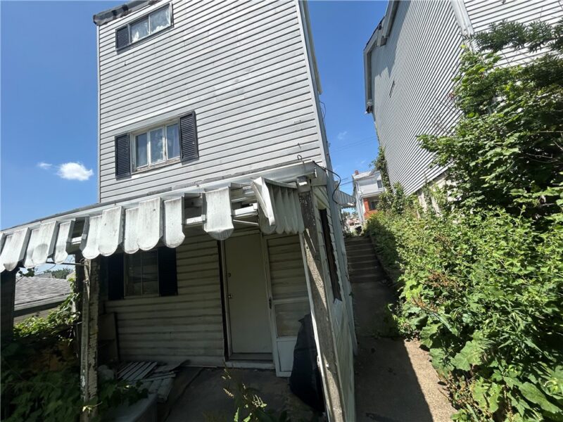 2118 Elsie St — photo 5