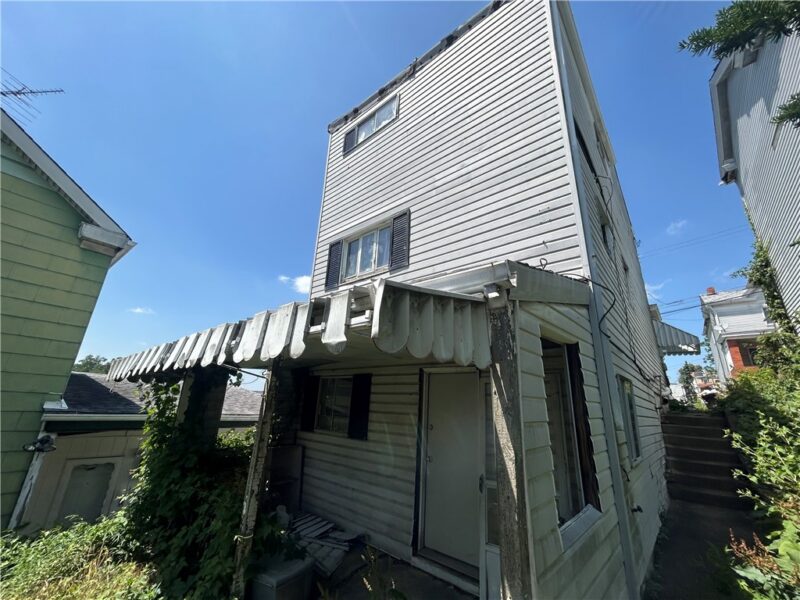 2118 Elsie St — photo 6