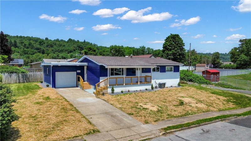 323 Olivia Street — photo 2