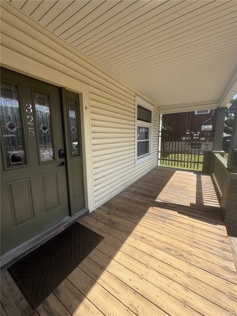 325 N Balph Ave — photo 4