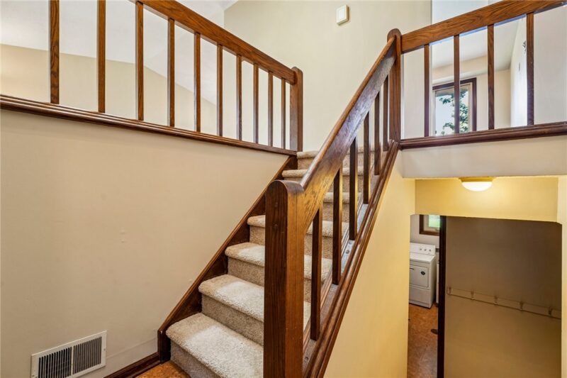 129 Green Forest Dr — photo 4