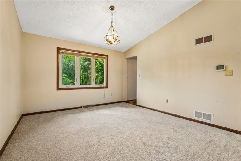 129 Green Forest Dr — photo 8