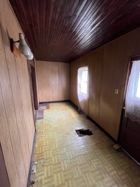 613 Center Street — photo 2