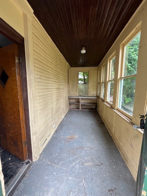 613 Center Street — photo 8