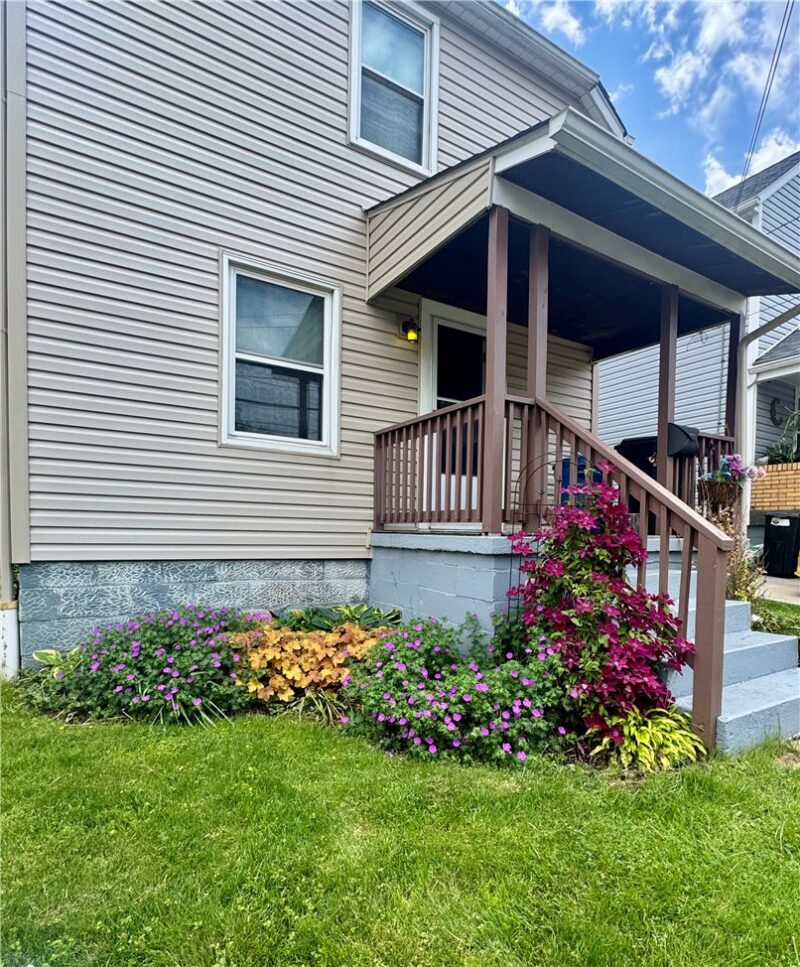 613 Aylesworth Ave — photo 5