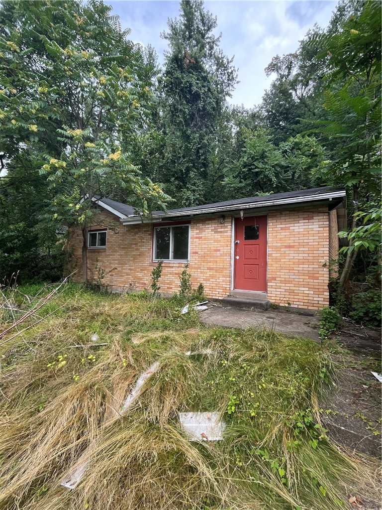 452 Hochberg Road