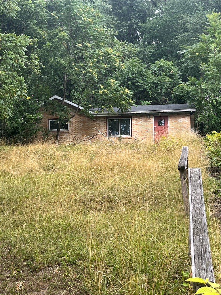 452 Hochberg Road — photo 2