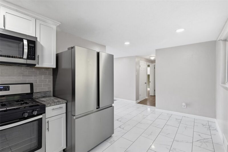 3856 Hilpert St — photo 7
