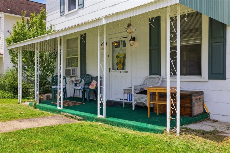 91 Lyman Ave — photo 3