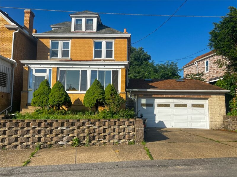409 Vine St