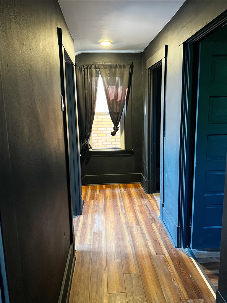 409 Vine St — photo 4
