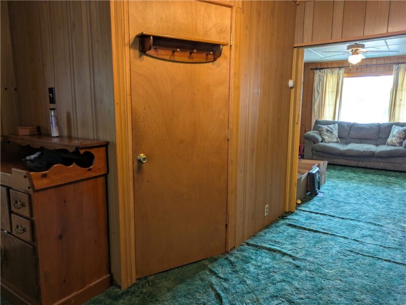 214 Jennings Ave — photo 8