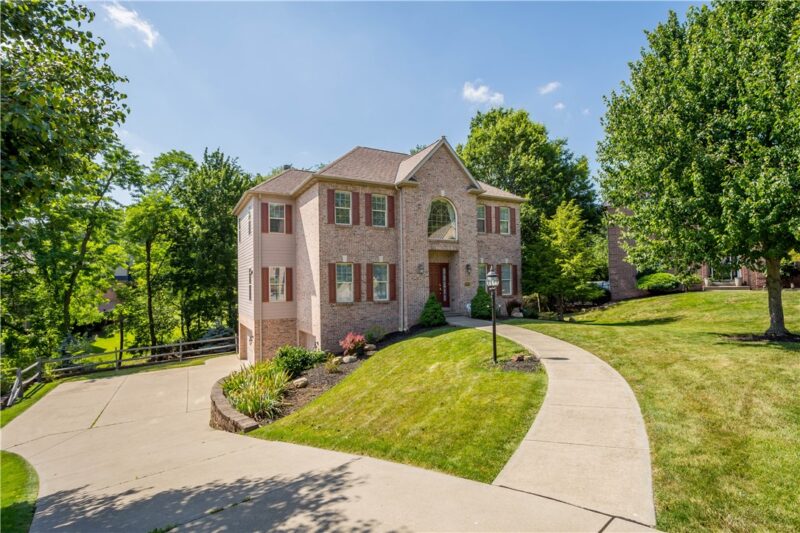 8002 Pressley Court