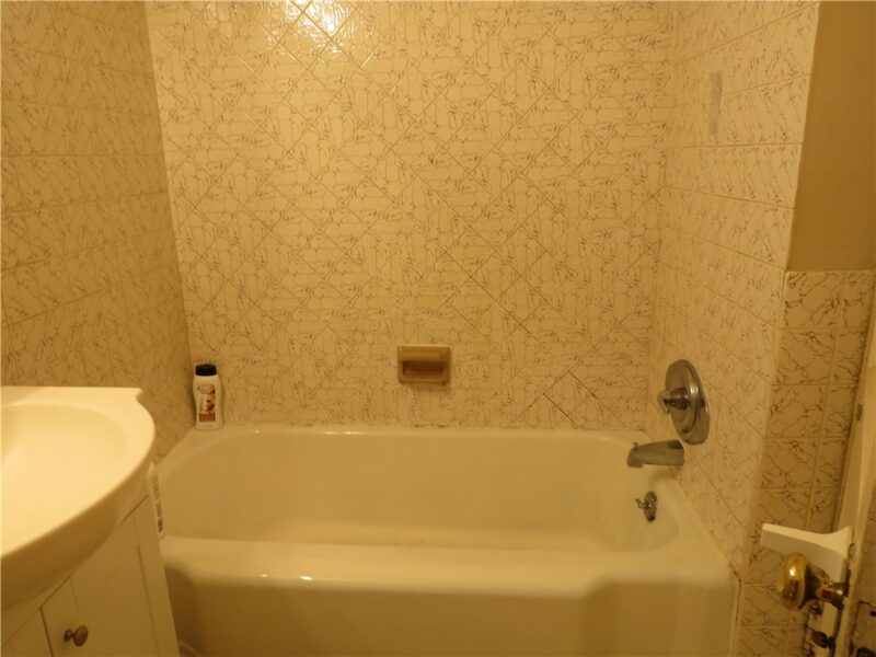 162 Parkfield St — photo 4