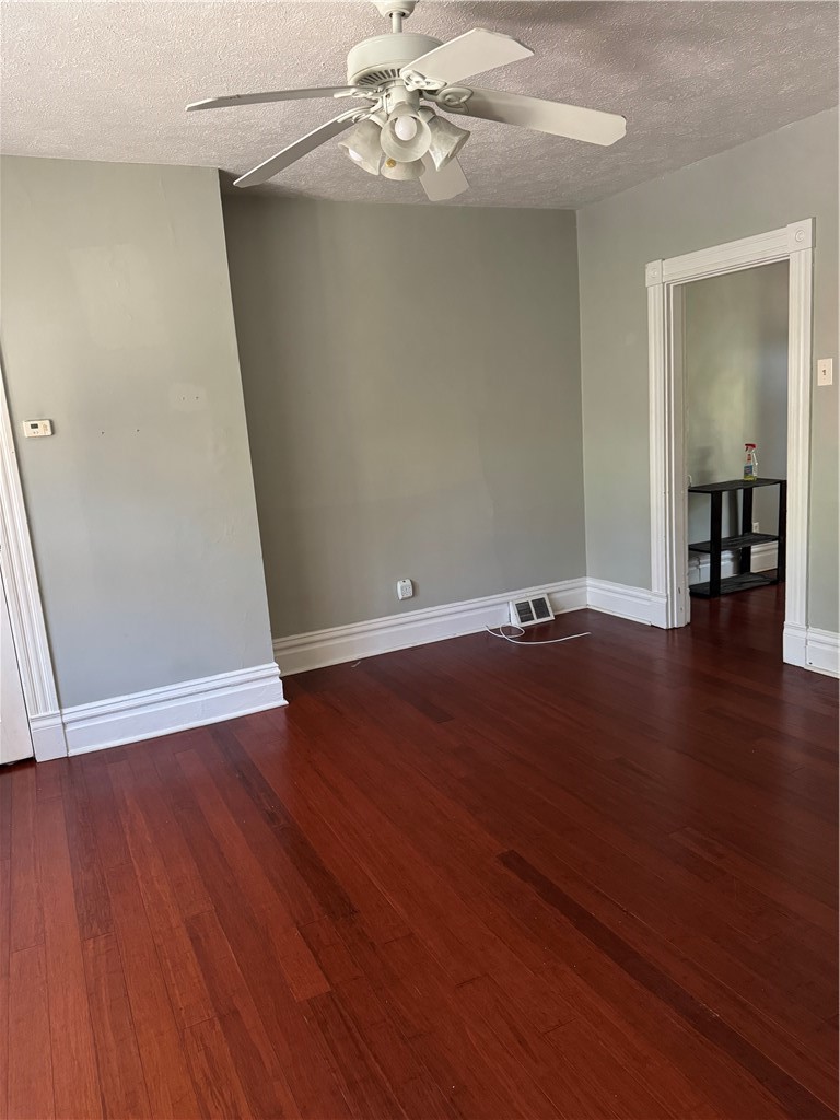 49 Sterling St — photo 4