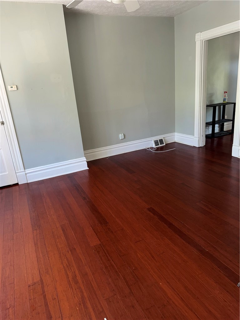 49 Sterling St — photo 5