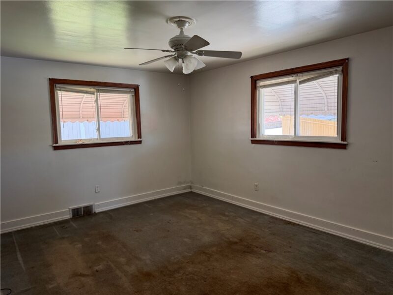 218 Meadow Ave — photo 8