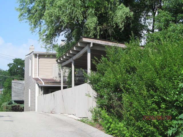 1211 1/2 Transverse — photo 3