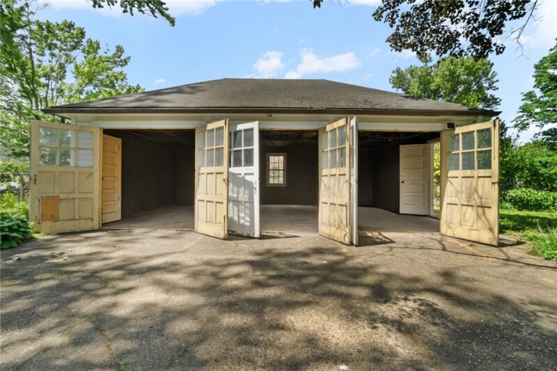 149 Homestead St — photo 4