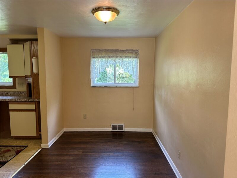 449 Hochberg Road — photo 5
