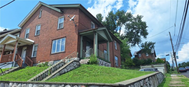 549 Howard — photo 2