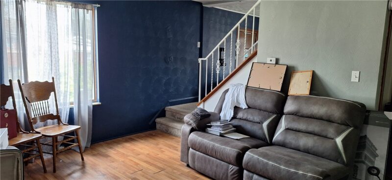 549 Howard — photo 4