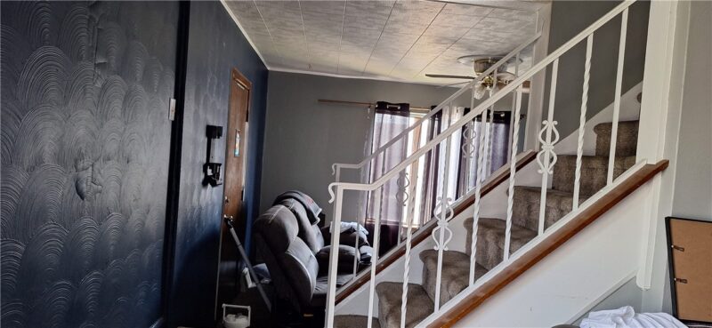 549 Howard — photo 7