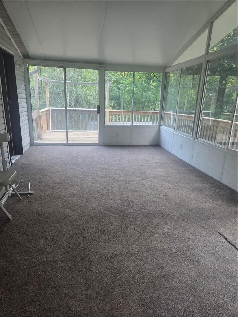 129 Gibson Hill Rd — photo 4