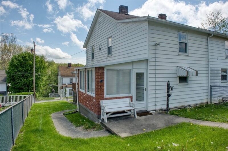 51 Sycamore St — photo 8