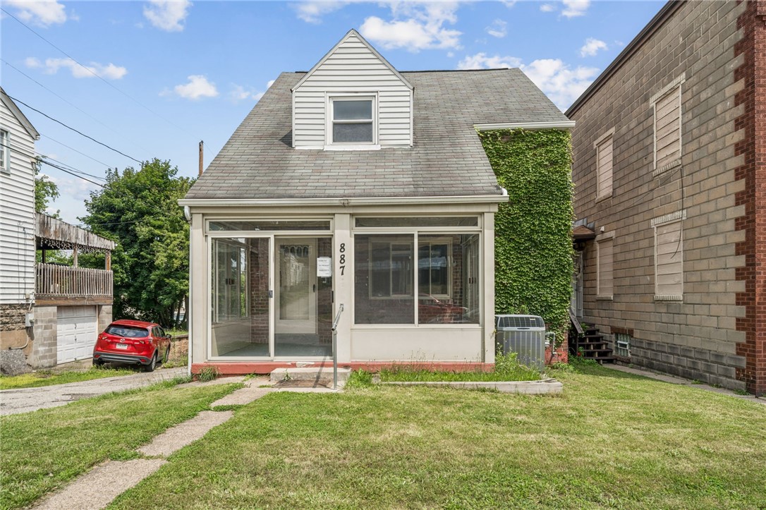 887 North St — photo 1