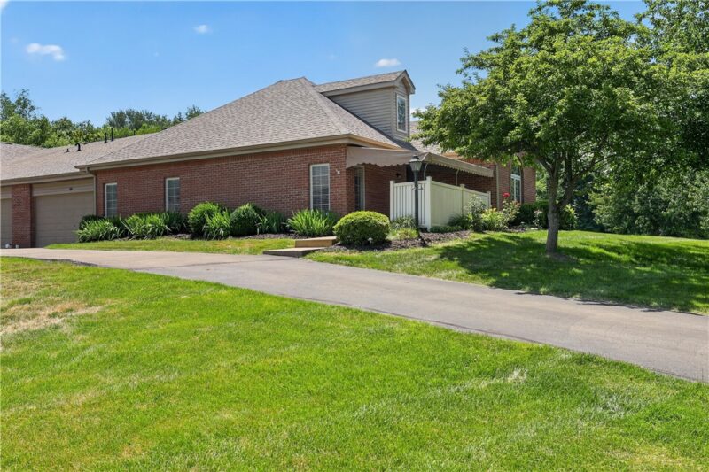 147 Crosswynds Dr — photo 2