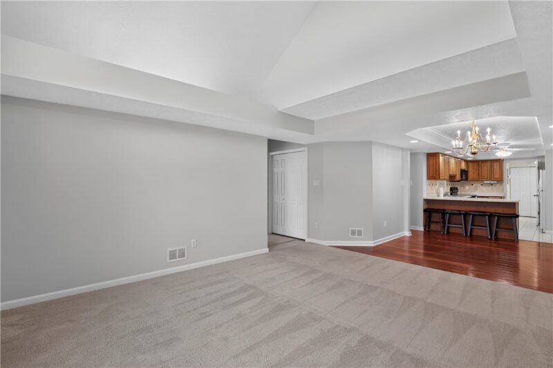 147 Crosswynds Dr — photo 5