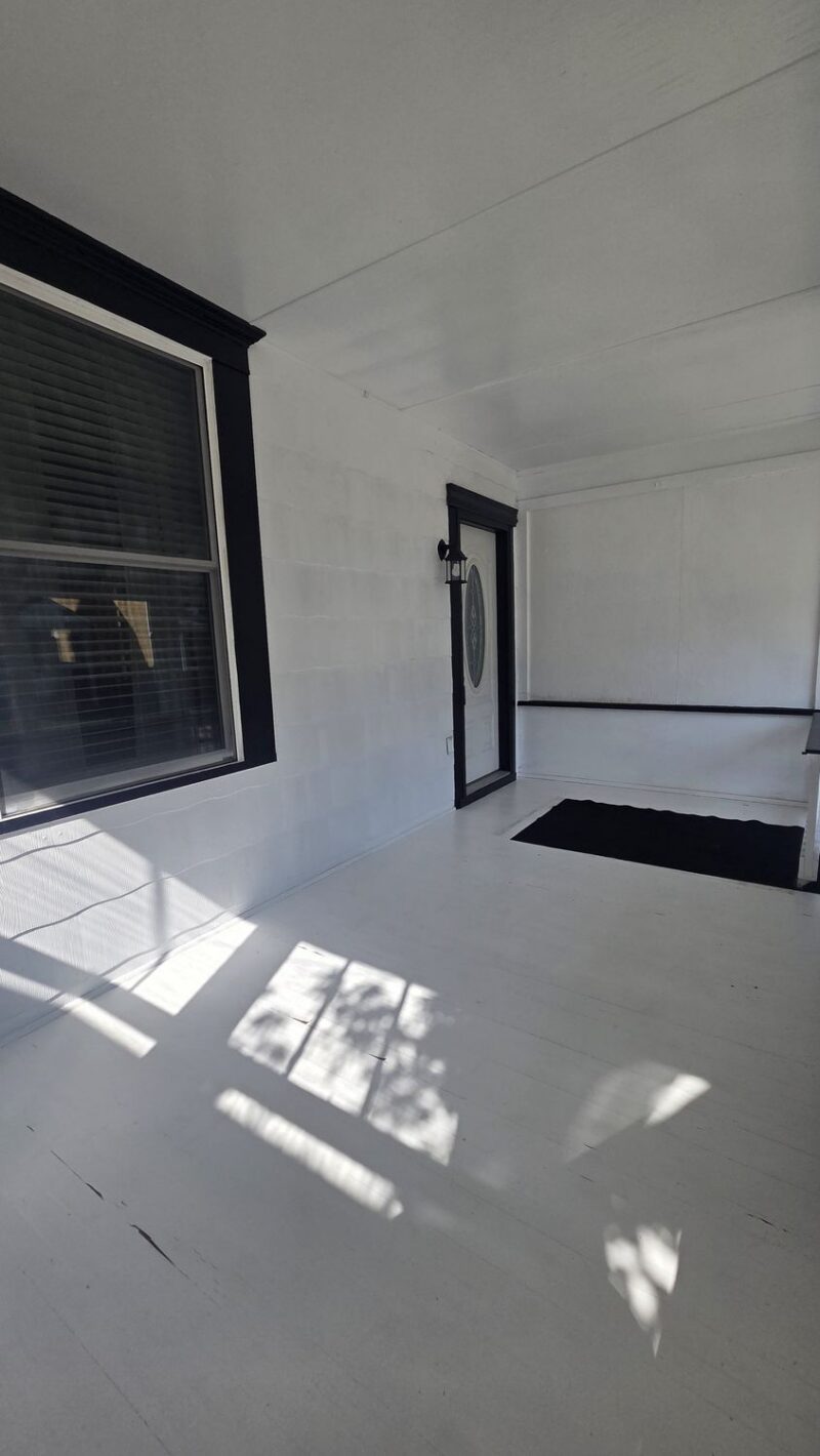 439 Longfellow STREET — photo 3