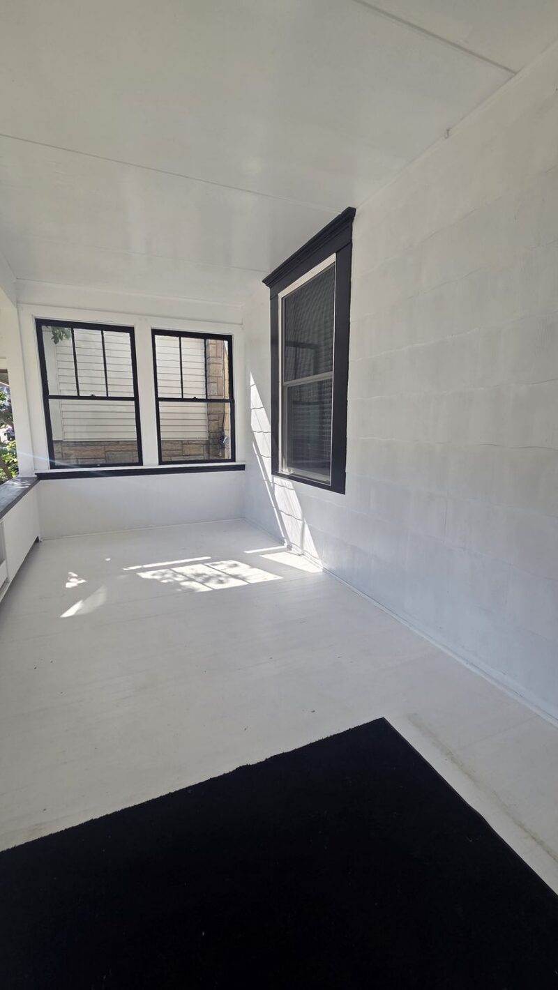 439 Longfellow STREET — photo 4