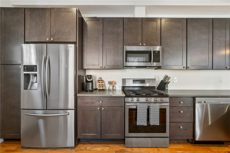 4126 Foster St — photo 6