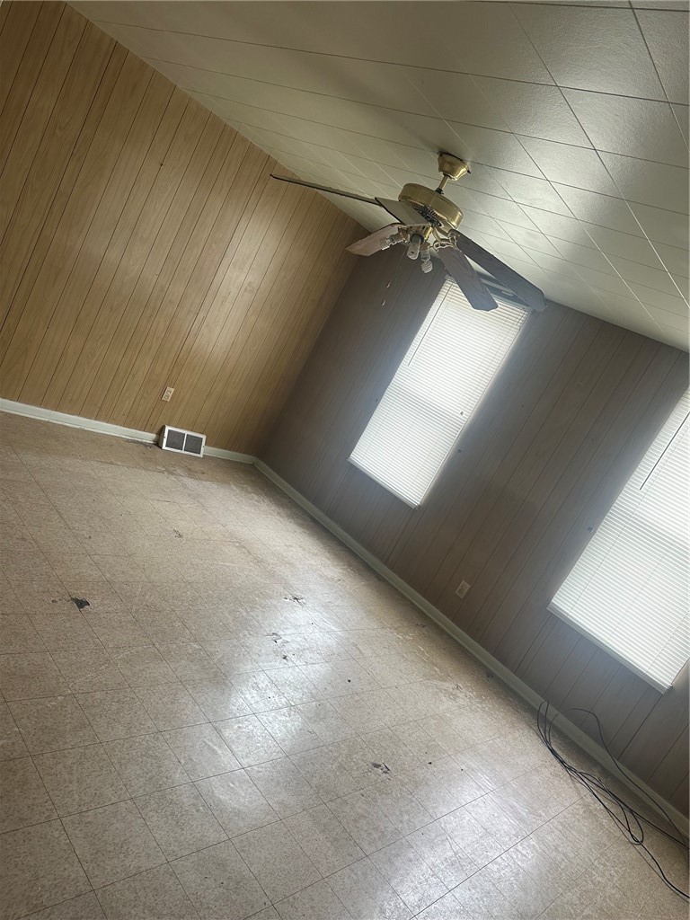 117 Regina St — photo 3