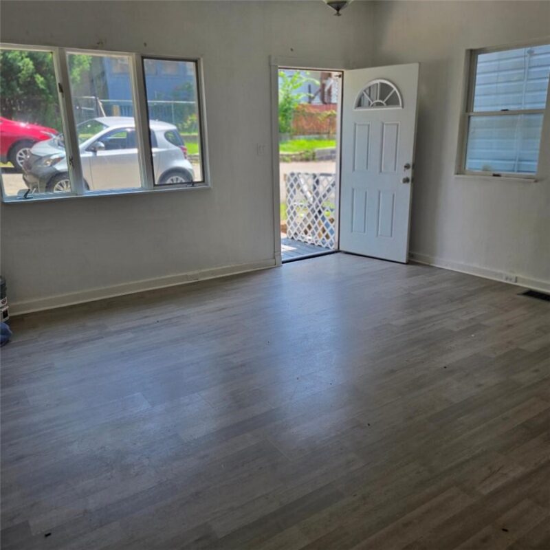 3015 Hartman St — photo 2