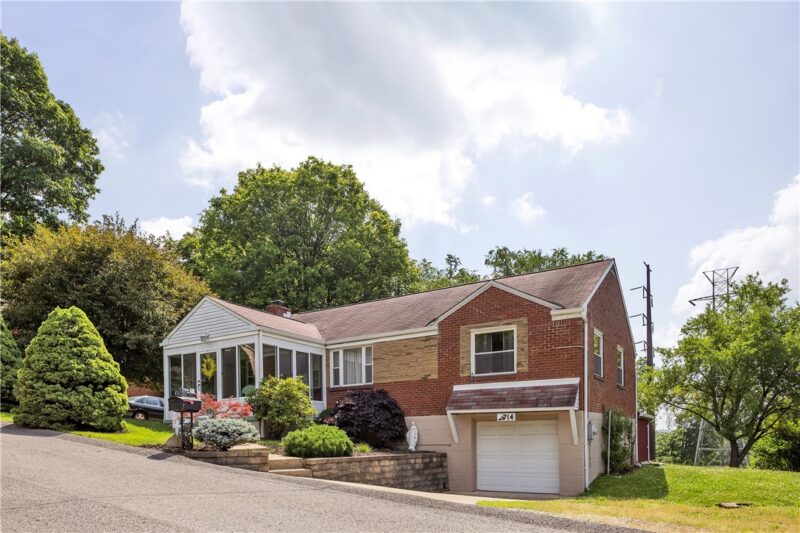 2714 Gould Dr — photo 3