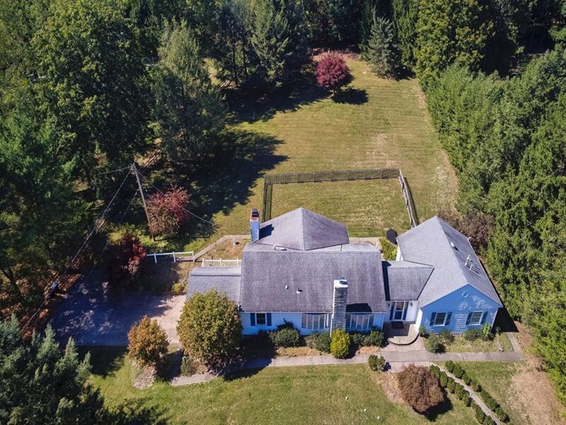 9745 Lindsay ROAD — photo 3
