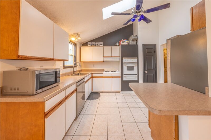 111 Mae Ln — photo 6