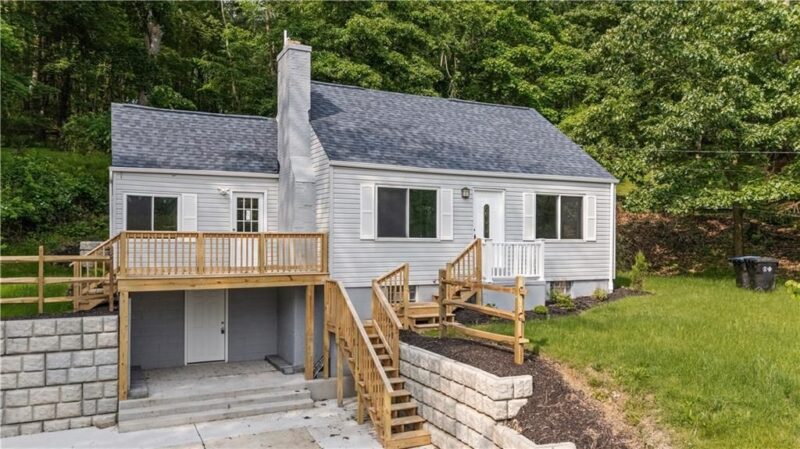 190 Pine Creek ROAD — photo 3