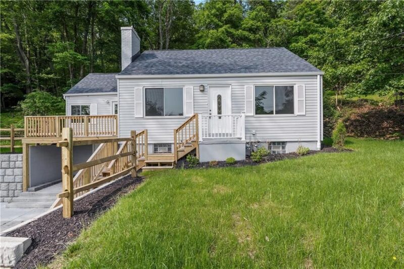 190 Pine Creek ROAD — photo 4