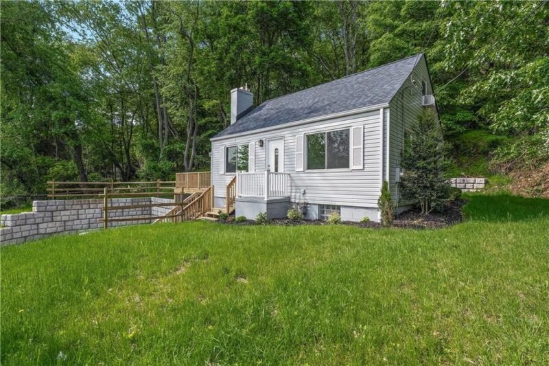 190 Pine Creek ROAD — photo 5
