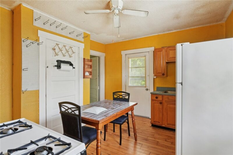 7 Locust St — photo 8