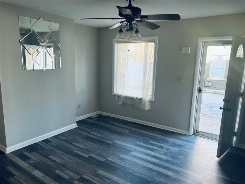 824 Walnut St. — photo 5