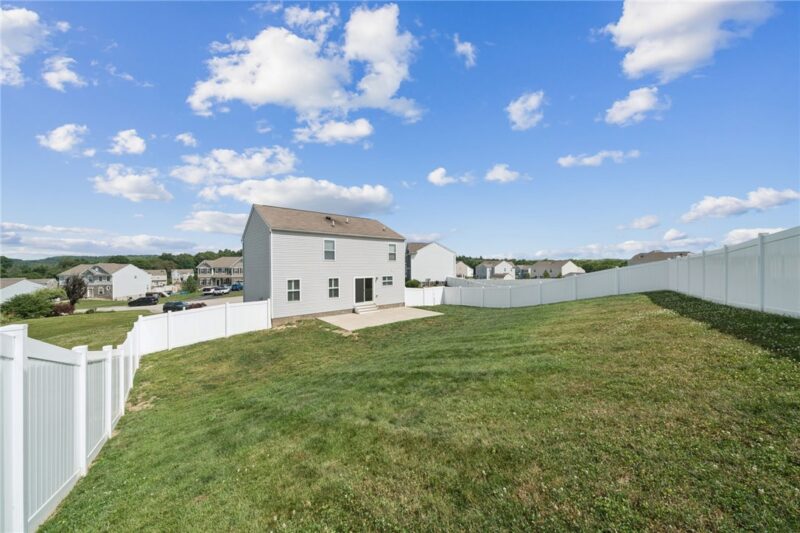 110 Norfolk Dr — photo 5